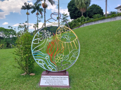 Celebrando o C&acirc;ntico  das Criaturas