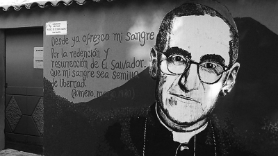 Monse&ntilde;or Oscar Romero Vive